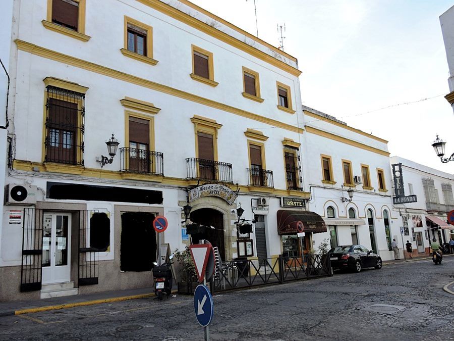 Hotel La Fonda Del Califa Arcos de la Frontera Bagian luar foto